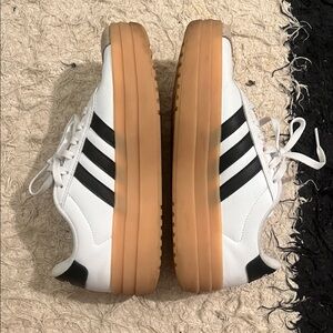 Platform Adidas sneakers